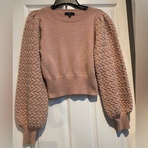 Lulu’s Pink Crop Sweater with Balloon Sleeves. Size: Small